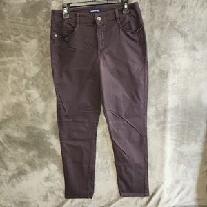 Bandolino (Amy) Dark Purple Jeans. Size 8